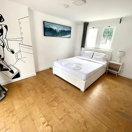 Oeiras Beach Private Room 9 - Double Bedroom With Shared Bathroom & Terrace Extérieur photo