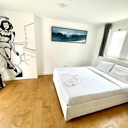 Oeiras Beach Private Room 9 - Double Bedroom With Shared Bathroom & Terrace Extérieur photo