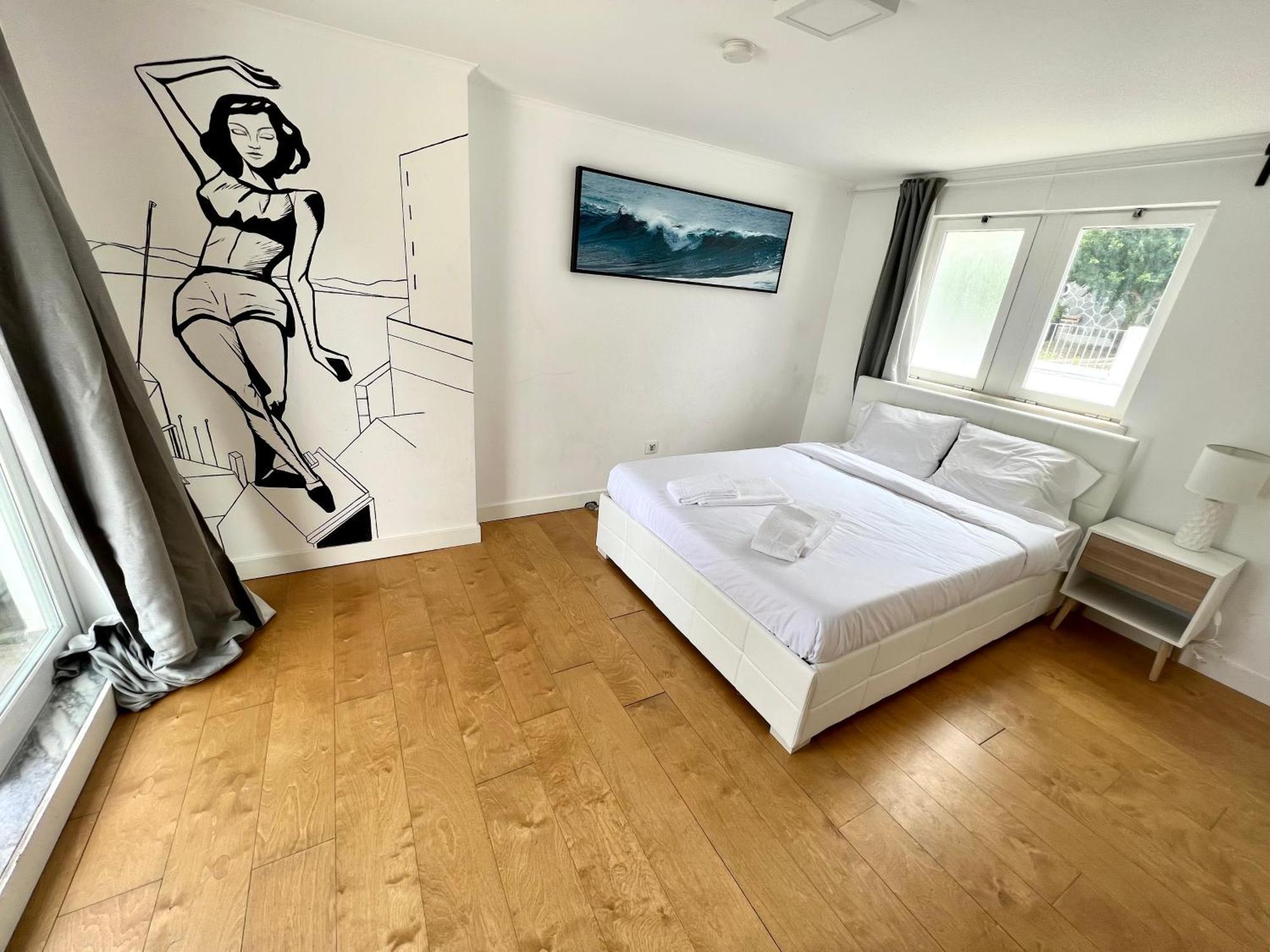 Oeiras Beach Private Room 9 - Double Bedroom With Shared Bathroom & Terrace Extérieur photo